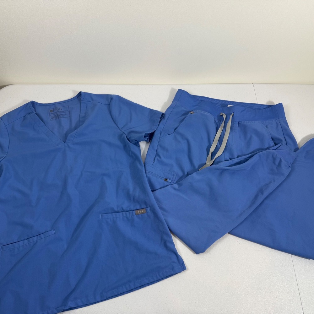 Figs Technical Collection Blue Scrub Set V-Neck Top and Jogger Pants Small